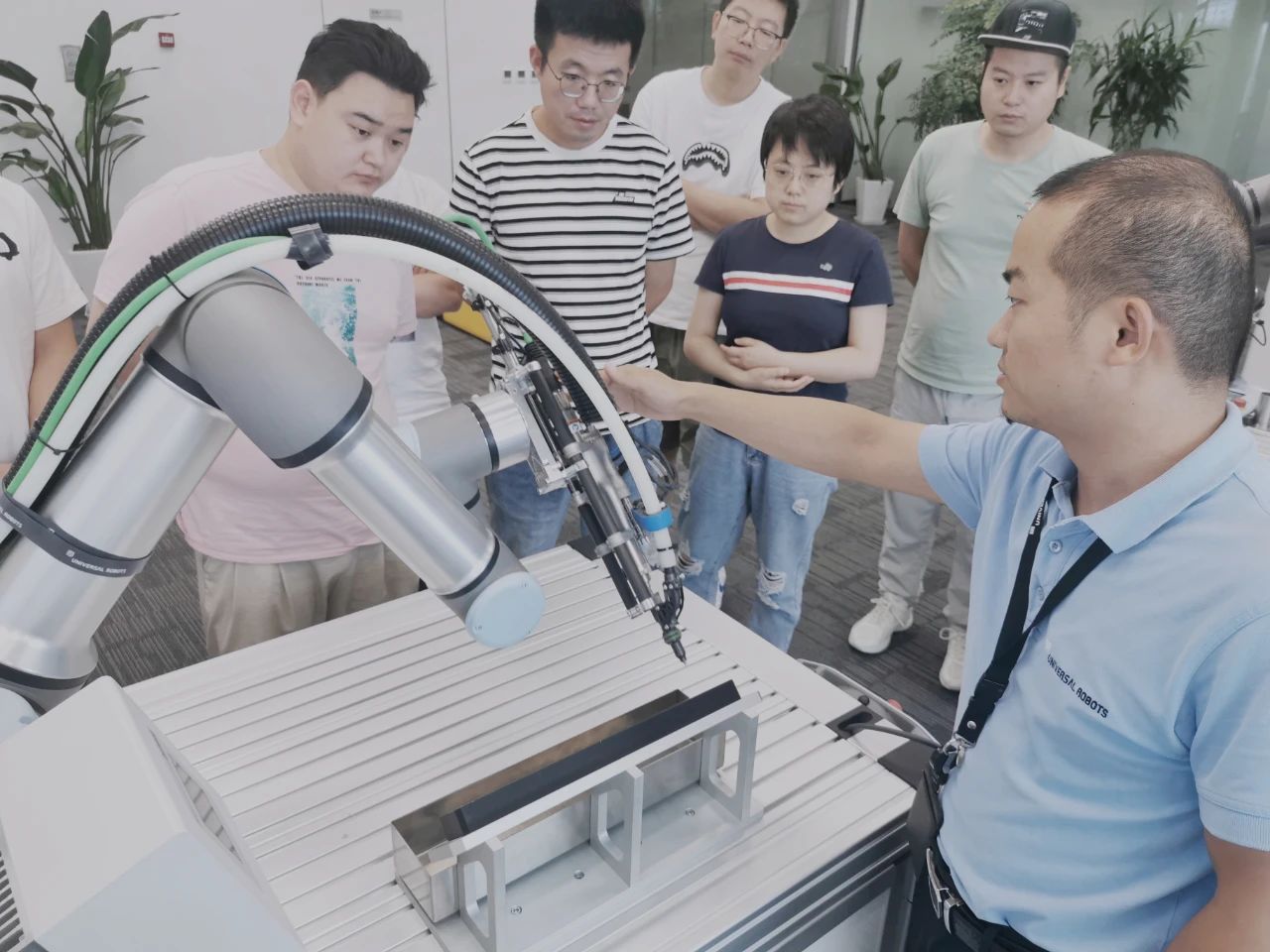 優傲機器人培訓